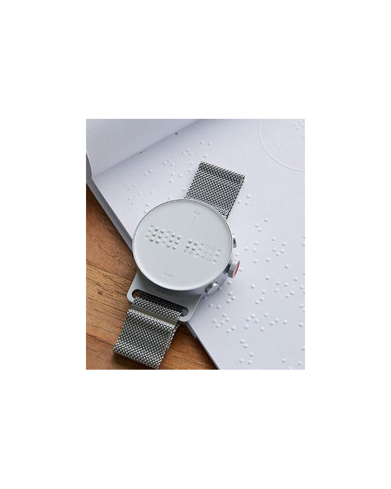 Reloj inteligente braille para personas con discapacidad visual | Lumina